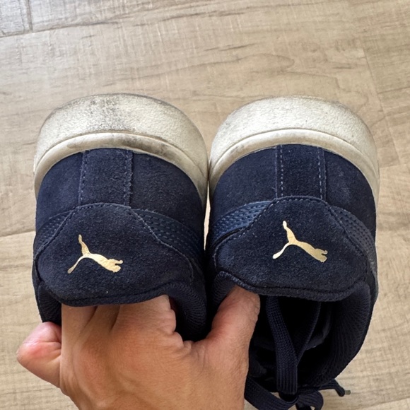 Puma Dark Blue Suede Sneakers (6 Women’s) - Picture 6 of 6